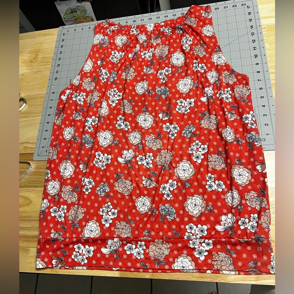 LOFT Vibrant Coral Sleeveless Floral Top Sz xl Ptp 25 - Picture 2 of 5
